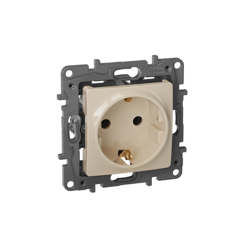 ������� Legrand ETIKA � �����������