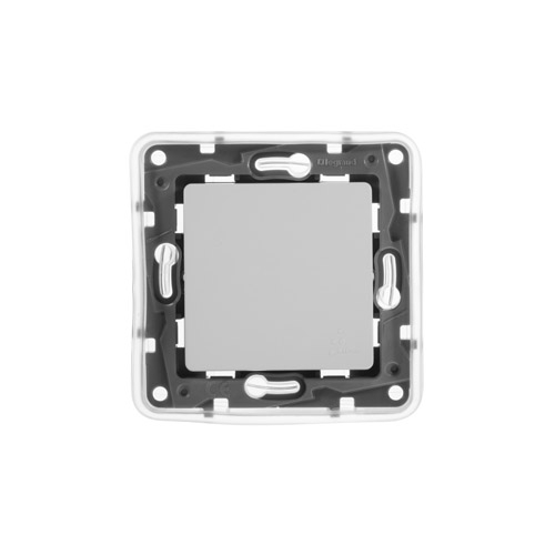 Переключатель IP44 Legrand ETIKA, автоматические клеммы, 10A, 250В Переключатель IP44 Legrand ETIKA, автоматические клеммы, 10A, 250В
